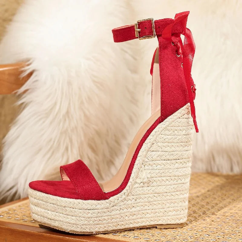 Foot Queen Gladiator Wedges